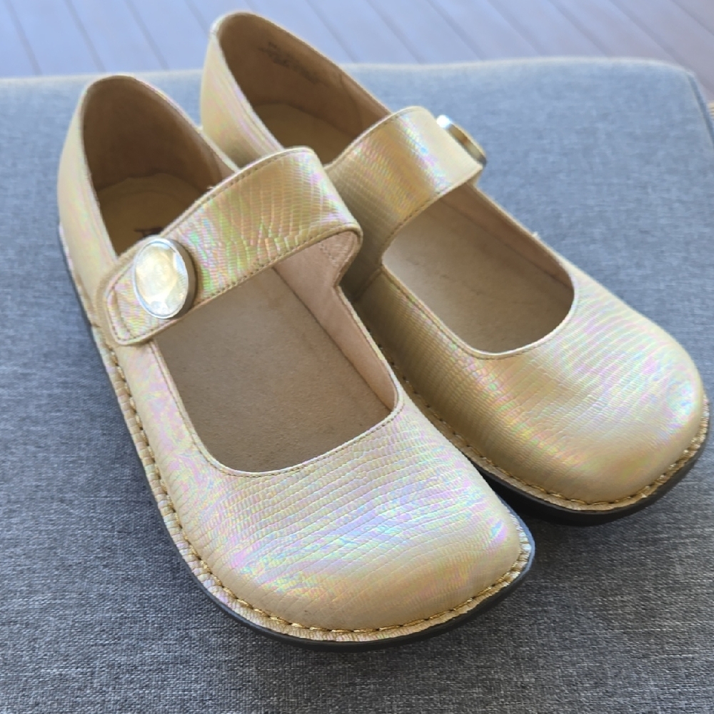 Alegria Mary Janes Creme Iridescent Womens Size 41 - 10/10.5 PAL-243